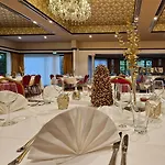 Hotel Contel 4*