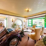 Ξενοδοχείο Contel 4*