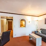 Contel Κόμπλεντς