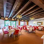 Contel Hotel 4*