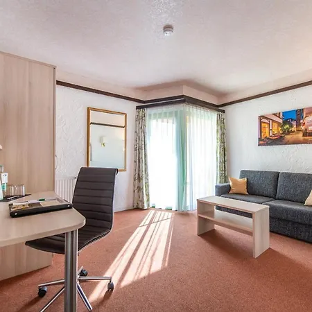Contel 4*