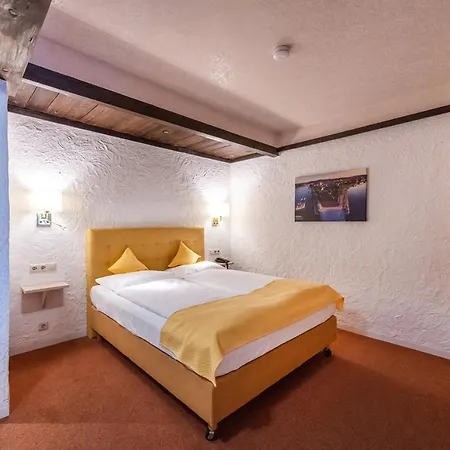 Contel Hotel 4*